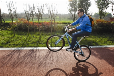 （焦点图）一条绿道串起成都生活之美