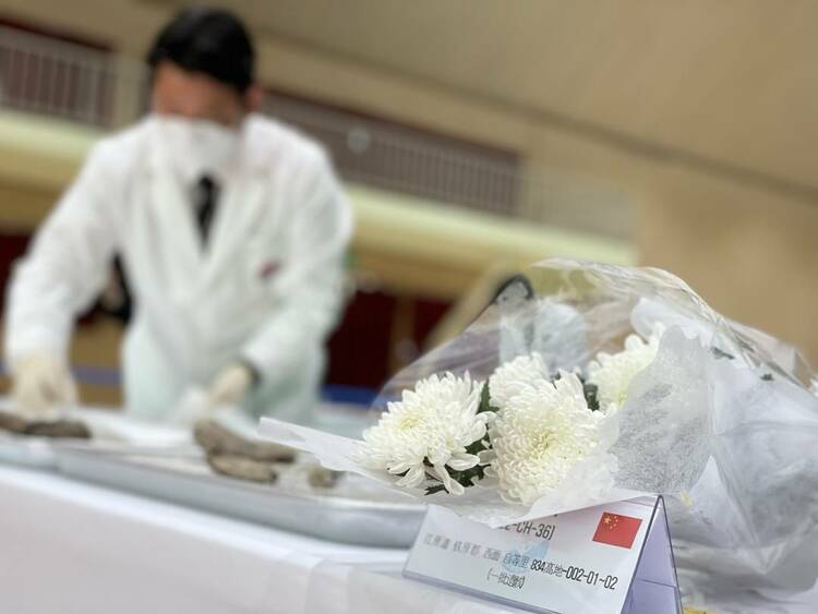 第九批在韩志愿军烈士遗骸装殓仪式在仁川举行插图4 第九批在韩志愿军烈士遗骸装殓仪式在仁川举行-万博·体育(ManBetX)