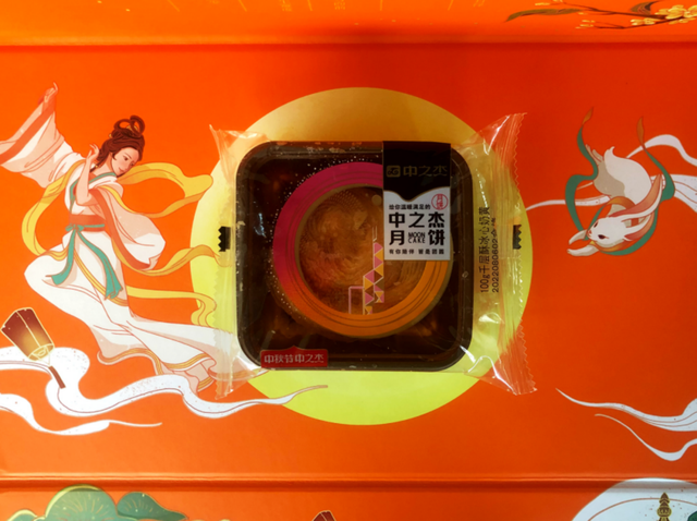 中秋月饼卖断货，解码食品界“特斯拉”中之杰