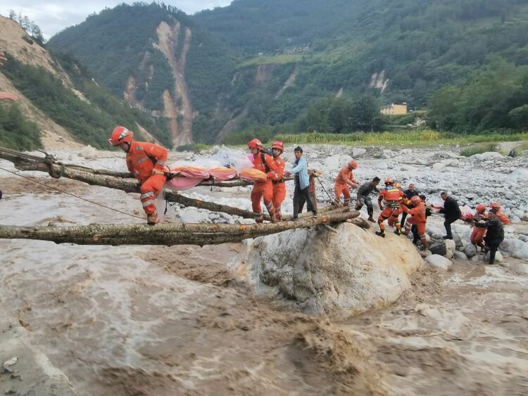 中国特色强军之路的时代答卷——新时代推进国防和军队建设述评插图11 中国特色强军之路的时代答卷——新时代推进国防和军队建设述评-ManBetX注册登录·(中国)