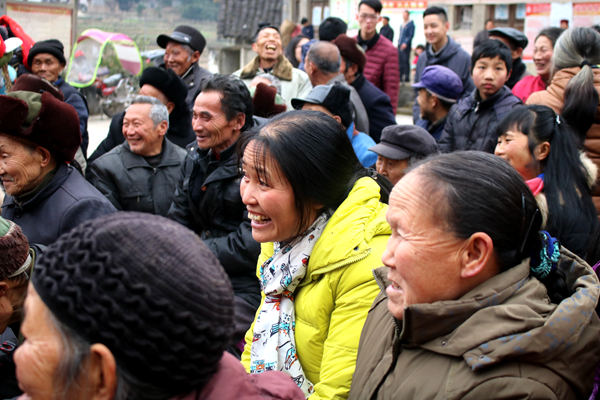 （导航达州）文艺下基层 “福”到狮子村