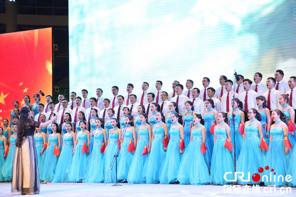 图片默认标题_fororder_1市委书记吴晓勇参加党群系统合唱