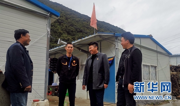 【新华网】【边疆党旗红】心怀第二故乡 朱清用行动书写责任与担