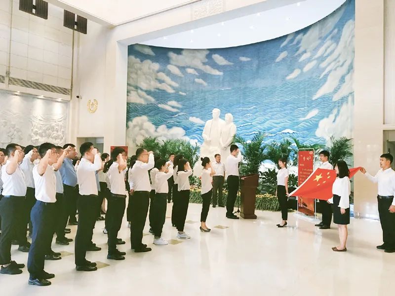 “最后一公里”不能出现“断头路”,习近平总书记谈基层党组织建设