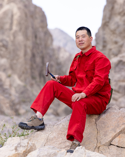 中国梦·大国工匠篇 | 万建领:巍巍昆仑 书写找矿奇迹