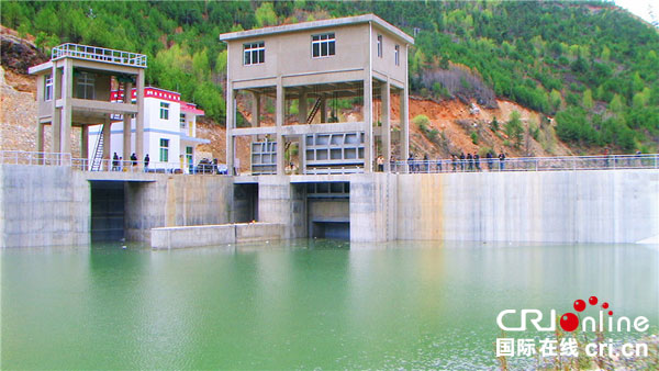 图片默认标题_fororder_3、玛依河水利工程蓄水大坝