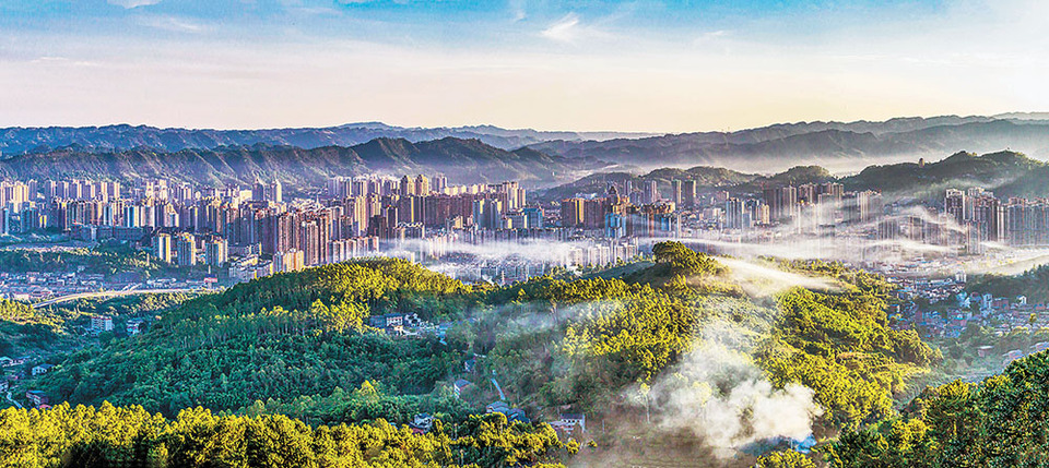 【城市远洋带图】重庆南川：“石城”变“绿城”