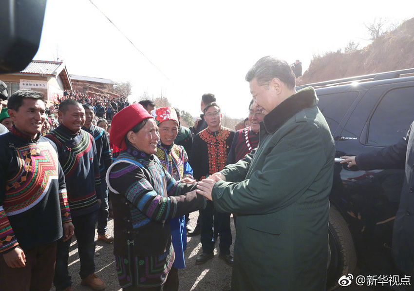 （头条-文字列表）习近平给大凉山村民支招致富路