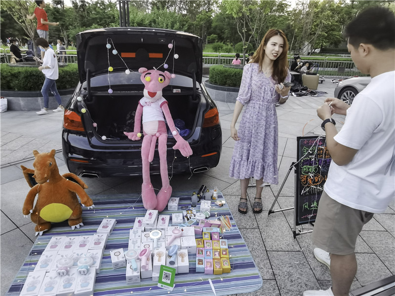 沈阳最美“夜经济”| 嗨皮“网红”地:K11“浑河之夏”盛京创意市集