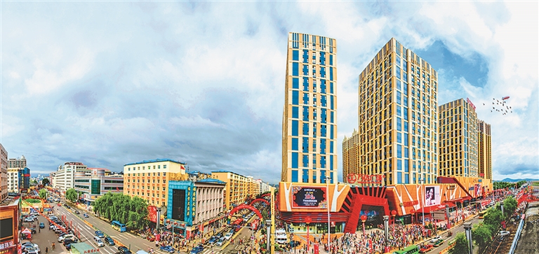 鸡西“迎庆二十大·光影颂华章”主题成就展图说巨变历程