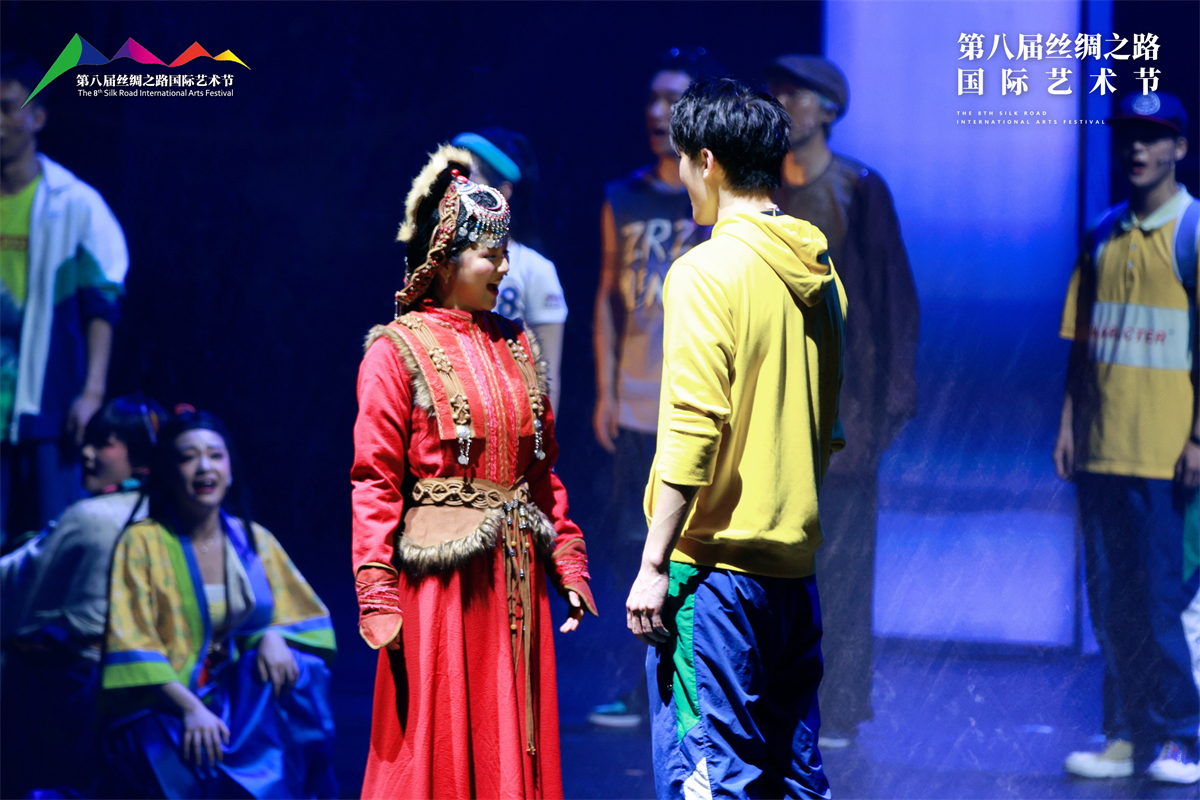"The Voice of the Silk Road" Shines at the Opening Ceremony of the 8th Silk Road International Arts Festival_fororder_图片 3