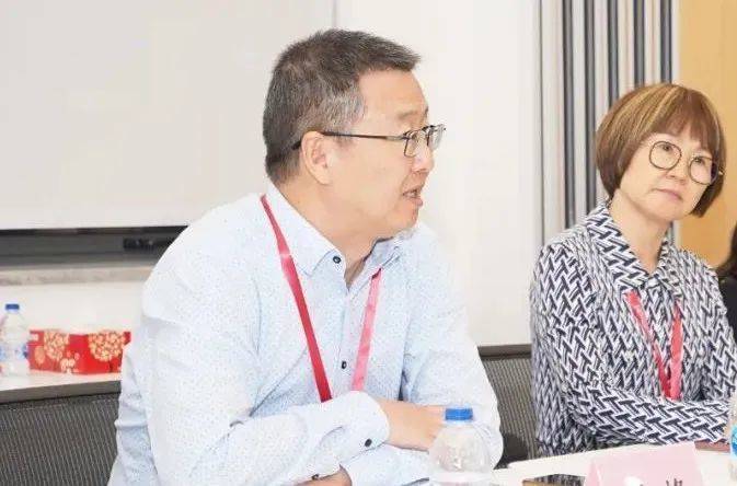 同济案例日:走进贺利氏(Heraeus) 同济案例日:走进贺利氏(Heraeus)