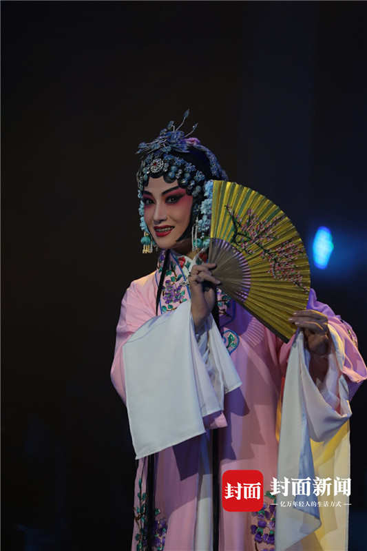 （文化艺术列表，导航成都）“川剧名角”王玉梅川剧演唱《成都》获赞