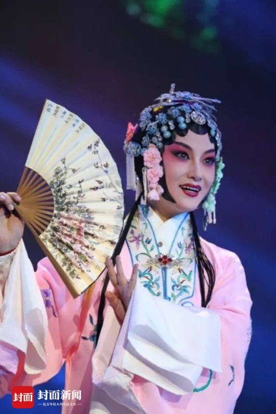 （文化艺术列表，导航成都）“川剧名角”王玉梅川剧演唱《成都》获赞