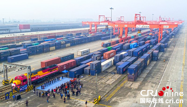 图片默认标题_fororder_中欧班列（蓉欧快铁）发车仪式现场（资料图）