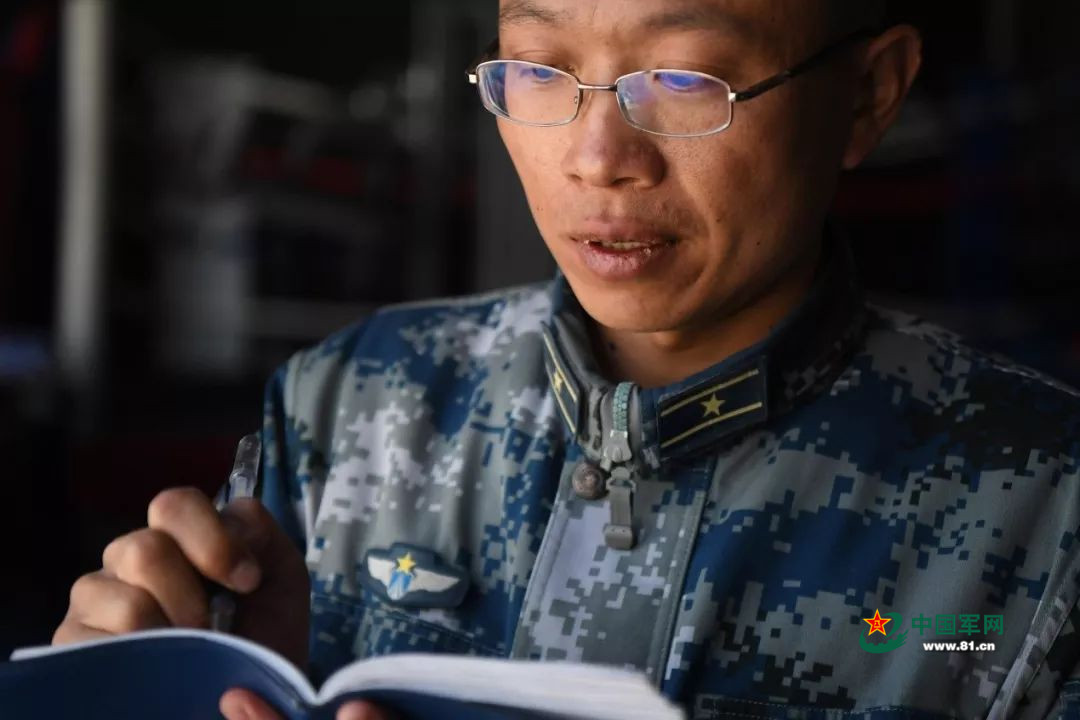 「中国军网」高原雷达兵的故事 又一次让人泪崩了