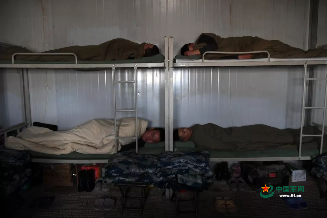 「中国军网」高原雷达兵的故事 又一次让人泪崩了