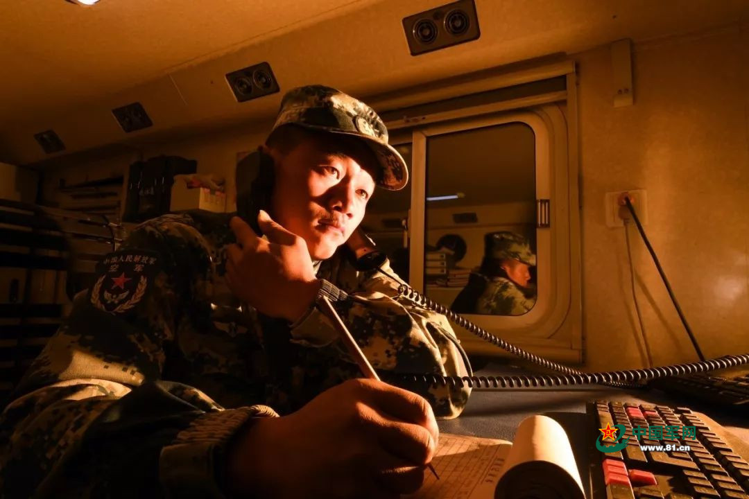 「中国军网」高原雷达兵的故事 又一次让人泪崩了
