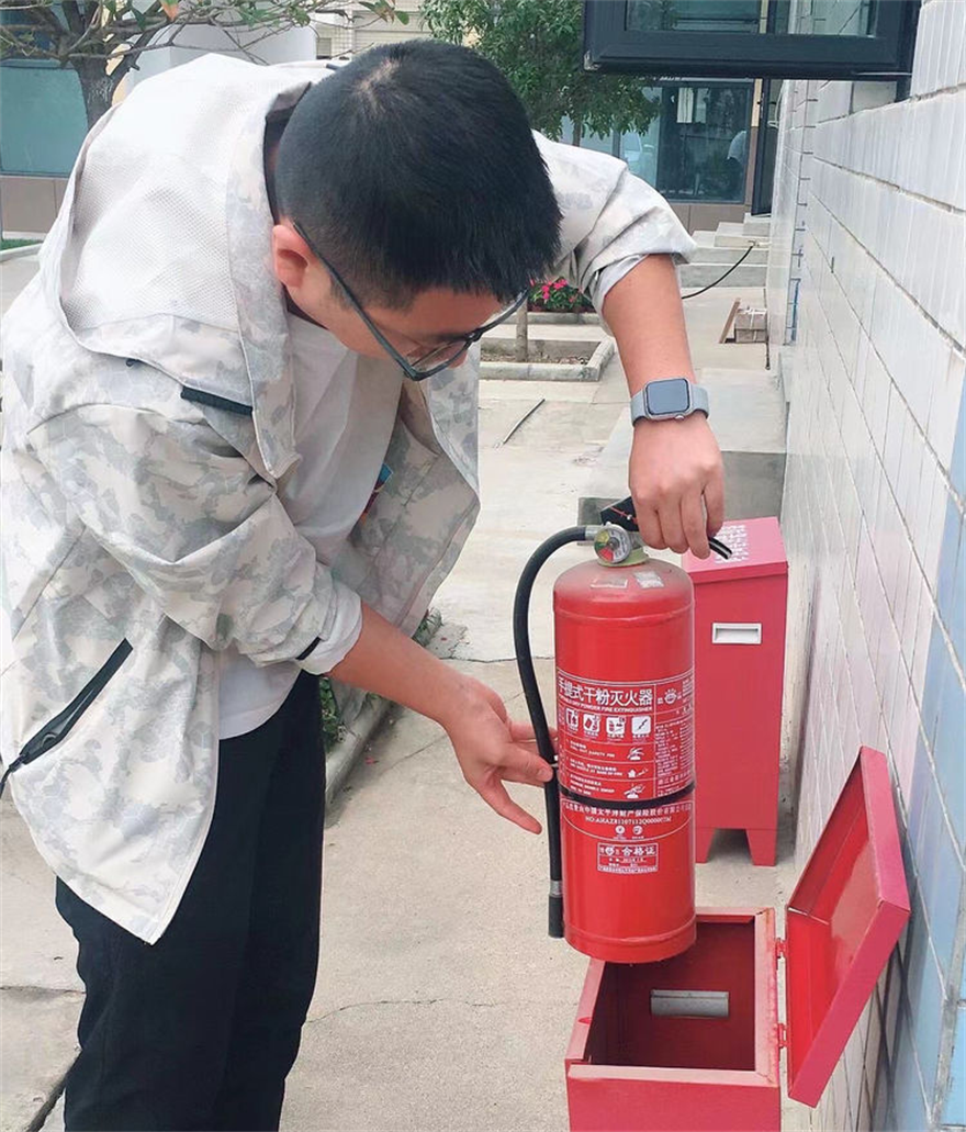 西安经开区:检查培训两手抓 绷紧“十一”安全弦_fororder_图片1