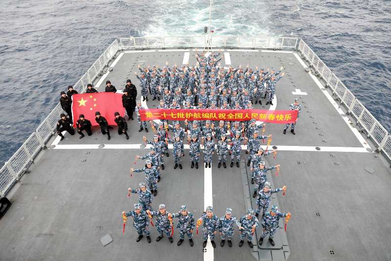 中国海军官兵从世界各地齐送春节祝福(组图)