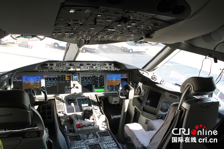 国航B787-9首航罗马-北京 梦想客机带来全新乘