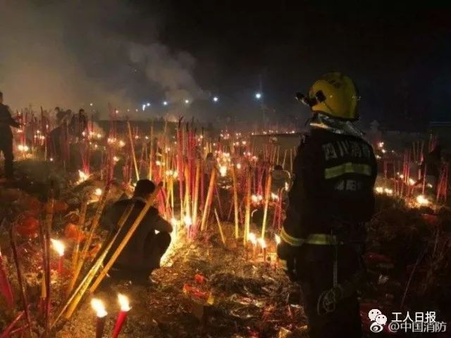 万家团圆，除了这些人……