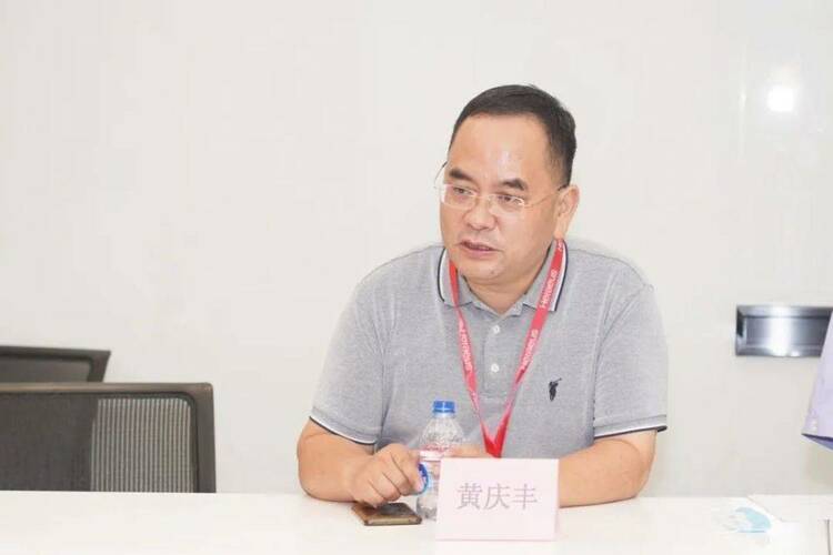 同济案例日:走进贺利氏(Heraeus) 同济案例日:走进贺利氏(Heraeus)