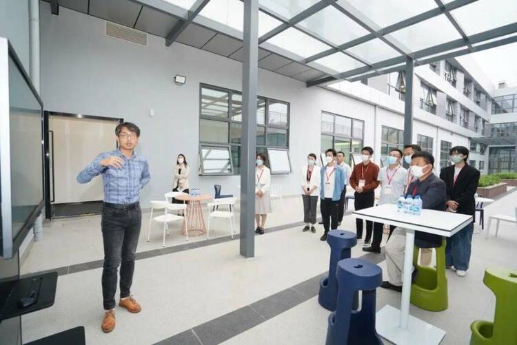 同济案例日:走进贺利氏(Heraeus) 同济案例日:走进贺利氏(Heraeus)