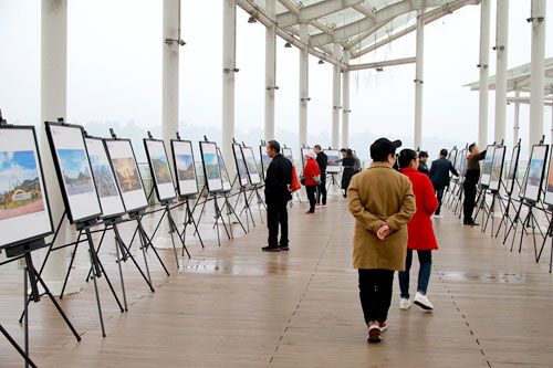 宜宾城市建设主题摄影展在南溪区展出_fororder_IMG_0324