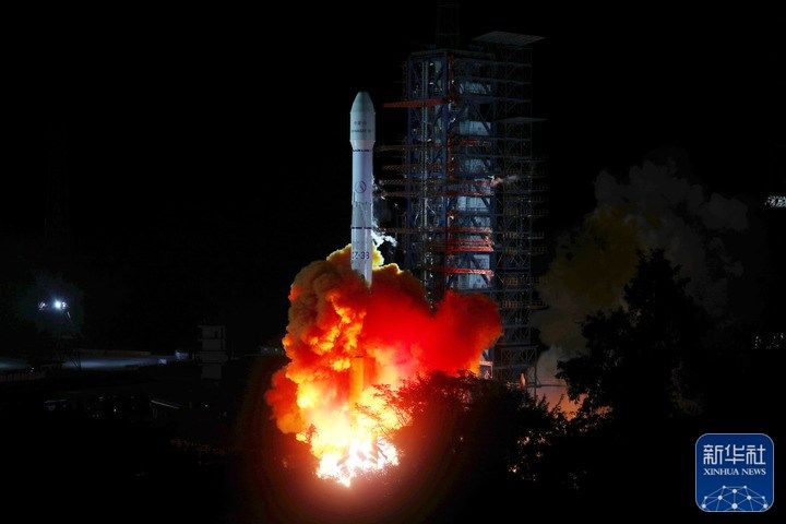 我国成功发射中星19号卫星