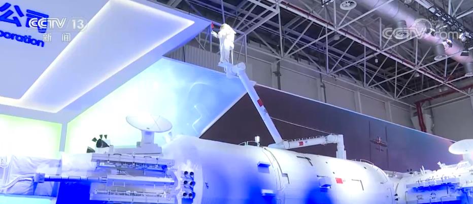 绝对“网红打卡点”！原比例空间站组合体展示舱受追捧