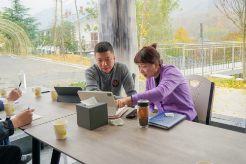 宁圣农业供应链集团走进山茱萸产区 “西峡” 共话产业融合发展 宁圣农业供应链集团走进山茱萸产区 “西峡” 共话产业融合发展