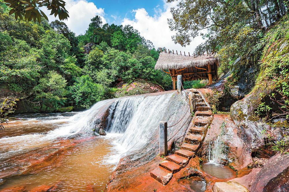 楚雄武定水城河:丹霞秘境生态美_fororder_a78