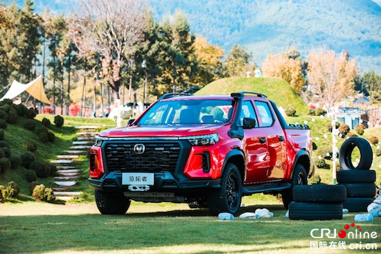 “越野+露营”花样玩皮卡 试驾长安览拓者 体验不一样_fororder_image001的副本