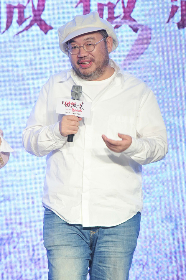 美翻! Angelababy穿白色蕾丝蓬蓬裙变小公举