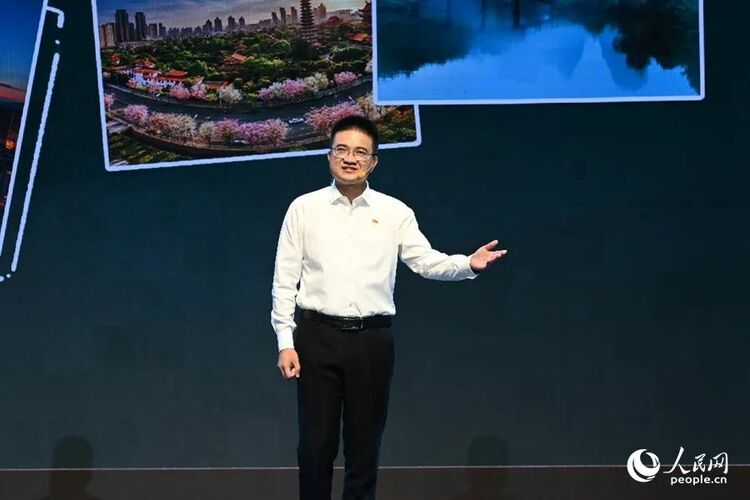 这堂大思政课,在厦门大学开讲!插图18 这堂大思政课,在厦门大学开讲!-