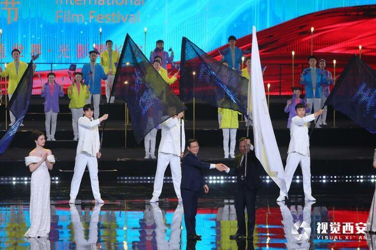 第九届丝绸之路国际电影节颁奖盛典举行 佳片汇聚民心相通 千年丝路文明共生