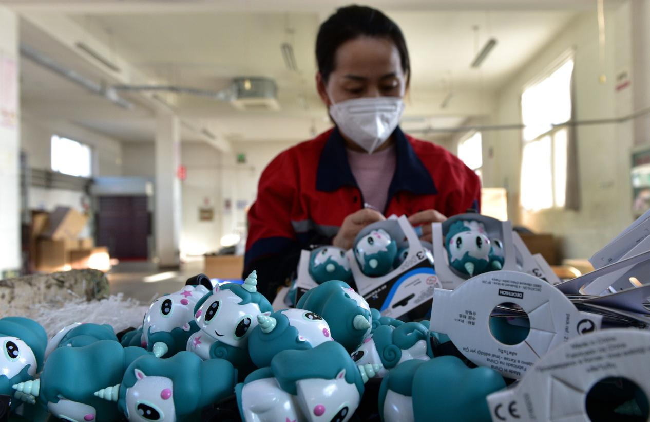 【组图】河北泊头:创新驱动小车铃打开大市场_fororder_图片1