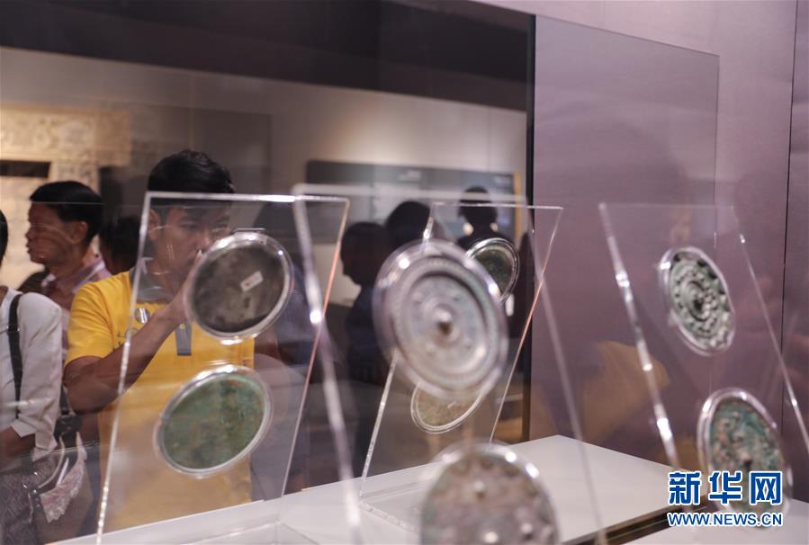 [新华网]秦始皇兵马俑首次在泰国展出