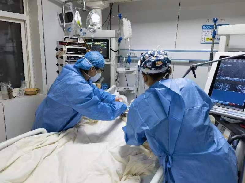 西安交大二附院呼吸与危重症医学科: 敢打硬仗 能打胜仗 冲锋在“疫线”_fororder_图片20