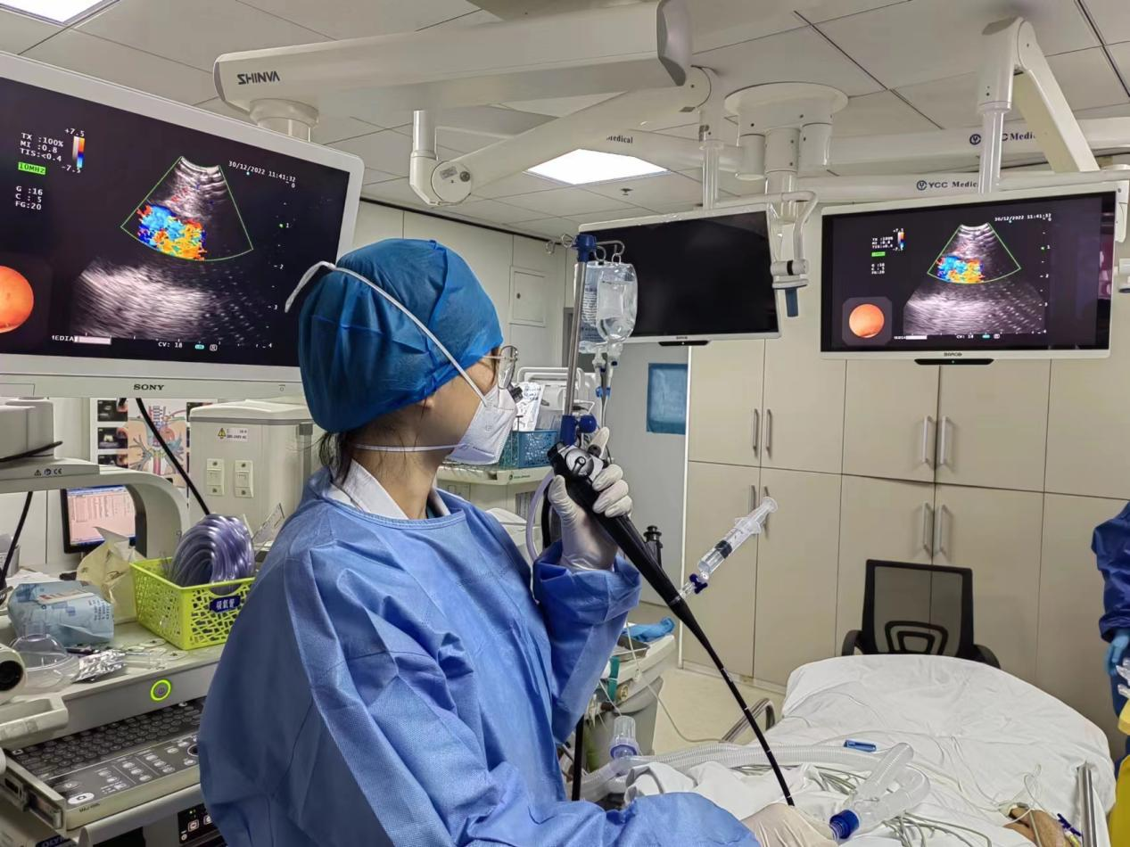 西安交大二附院呼吸与危重症医学科: 敢打硬仗 能打胜仗 冲锋在“疫线”_fororder_图片22