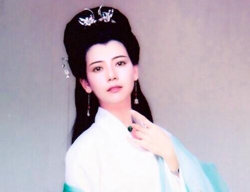《新白娘子》翻拍赵丽颖演白娘子？网友做各女星白娘子照
