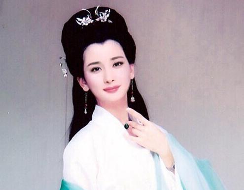 《新白娘子》翻拍赵丽颖演白娘子？网友做各女星白娘子照