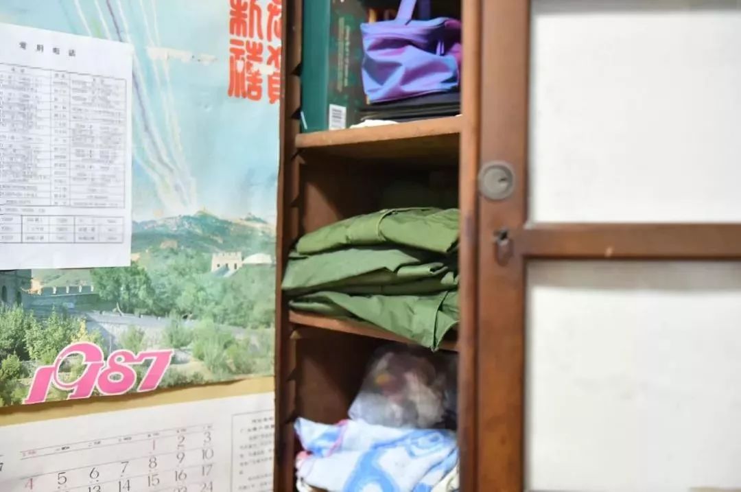 #新华每日电讯#“背心院士”高伯龙：穿着5块钱的背心，干着上亿