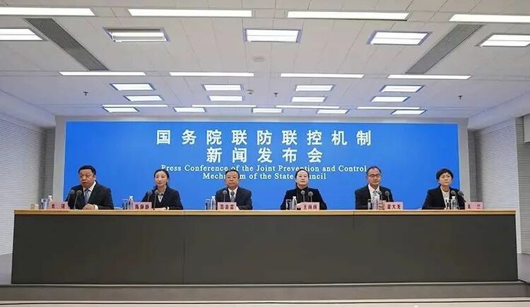针对基层医疗机构人手不足等，国务院联防联控机制回应