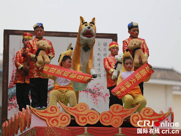 图片默认标题_fororder_大巡游盛况（摄影-王卫东）-(5)
