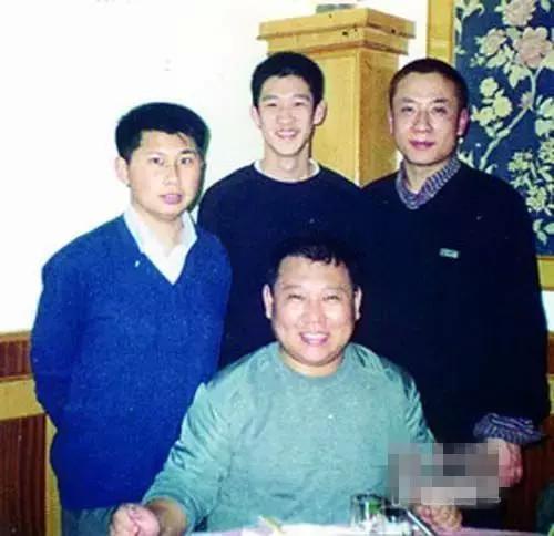 赵云侠：郭德纲不是好老板 小岳岳也挺倒霉(组图)