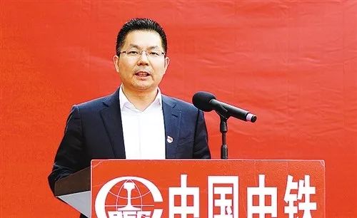 【经济日报】经济日报重磅推出：“共和国的故事·筑路记”
