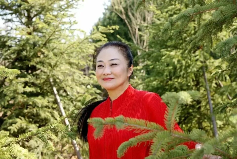 高光时刻——周建萍写韩美林
