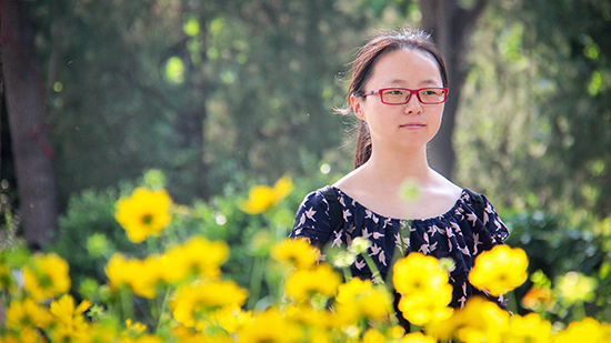 人民网@倾听花开的声音——“春蕾女童”的光阴故事